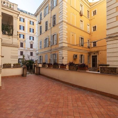 Residence Borgognoni Apartments Roma Exterior foto