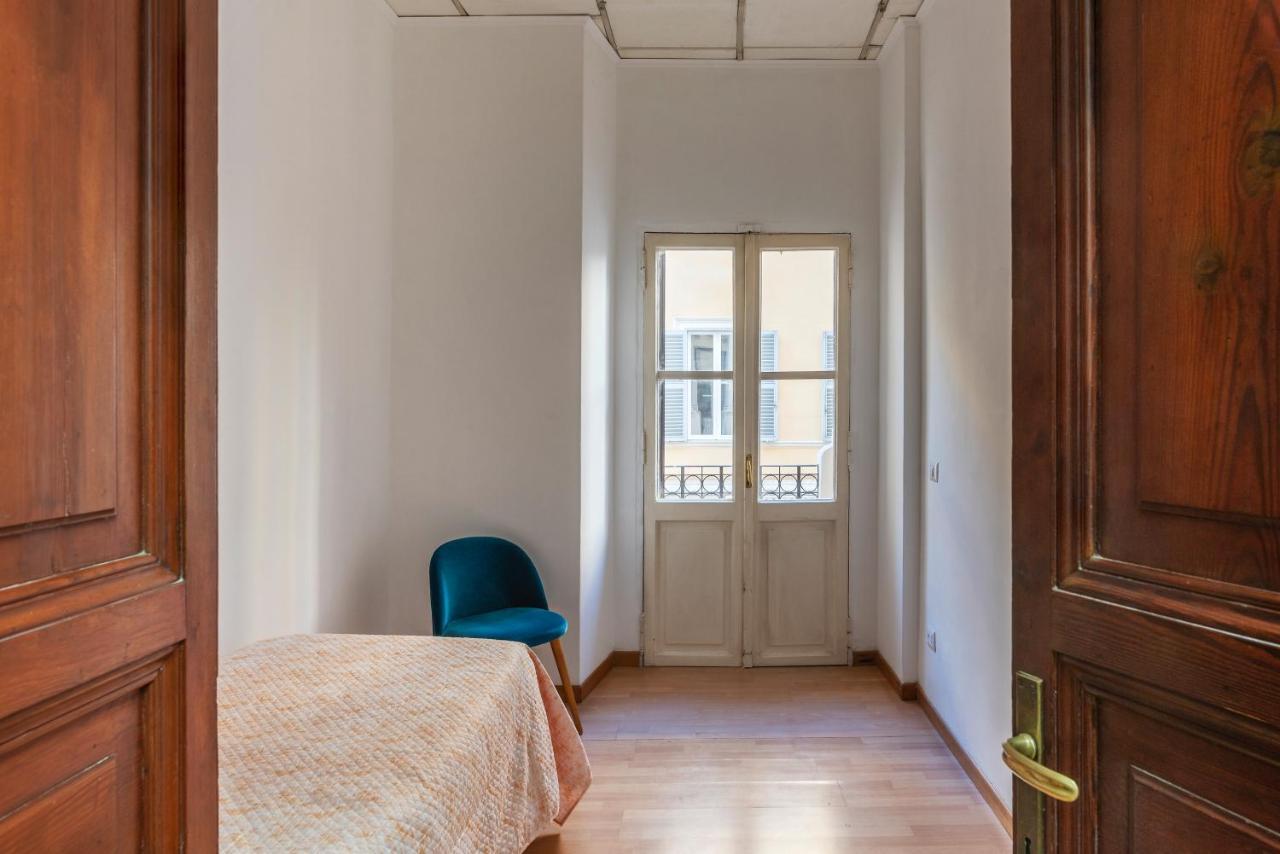 Residence Borgognoni Apartments Roma Exterior foto