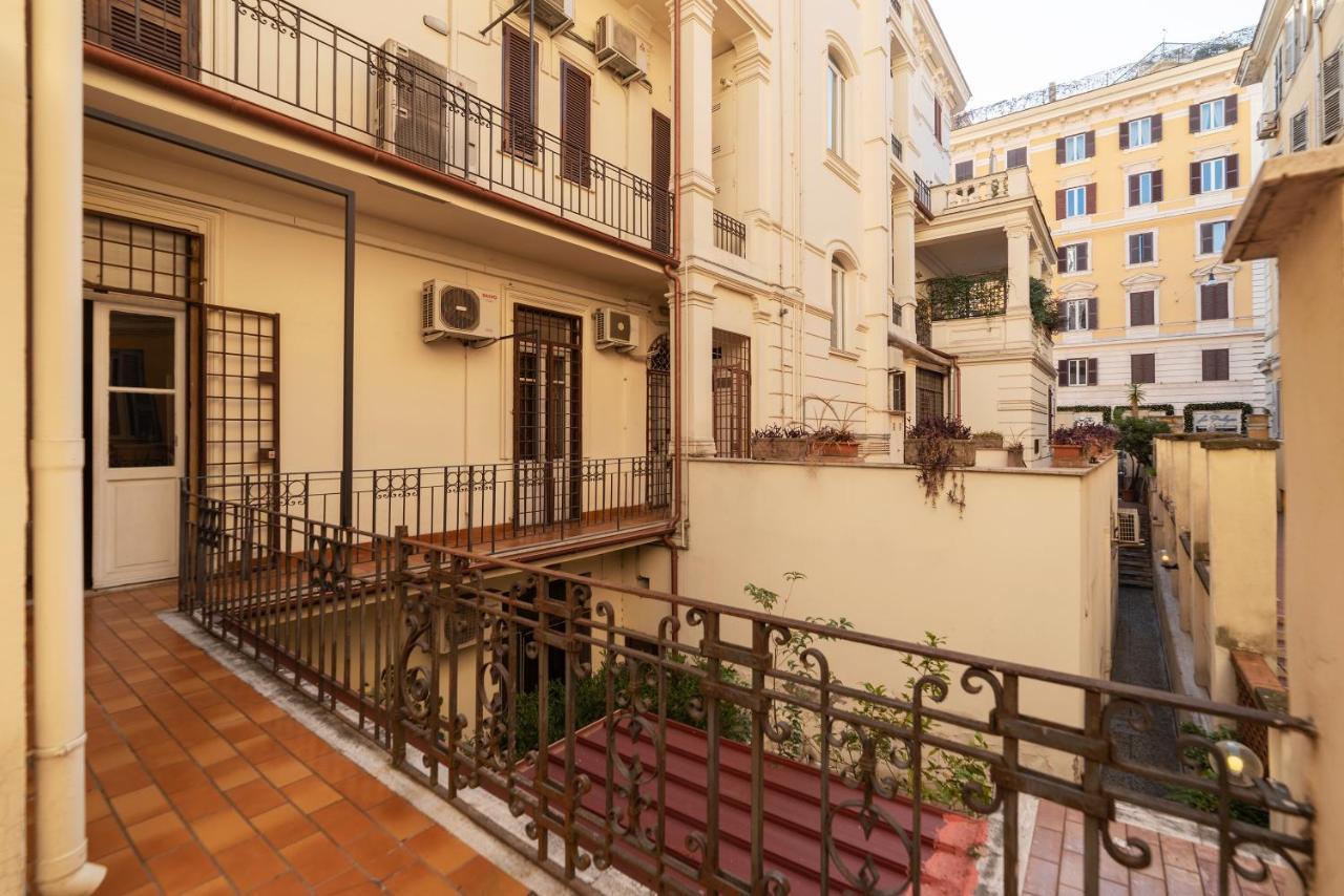 Residence Borgognoni Apartments Roma Exterior foto